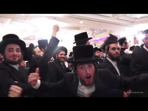 Евреи танцуют