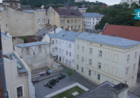 Что стоит на месте бывшей синагоги «Золотая Роза» во Львове?
